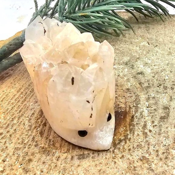 Cute Nature Cluster Hand Carved 2.3" Hedgehog Figure - Picture 2 of 10